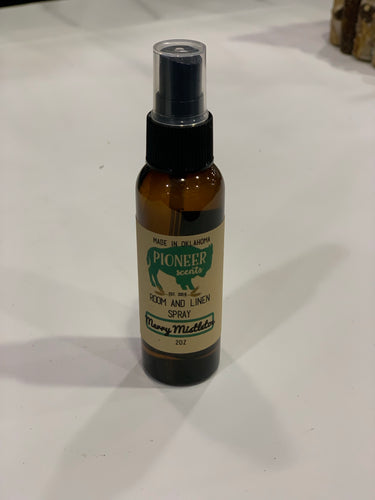 Merry Mistletoe Room and Linen Spray